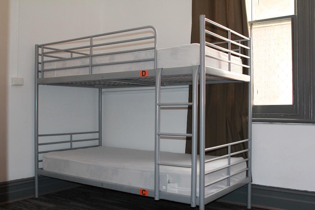 Haus Accommodation - Note - Valid Passport Required To Check-In Perth Exteriör bild