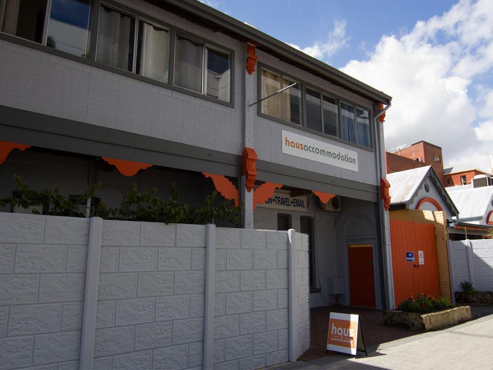 Haus Accommodation - Note - Valid Passport Required To Check-In Perth Exteriör bild