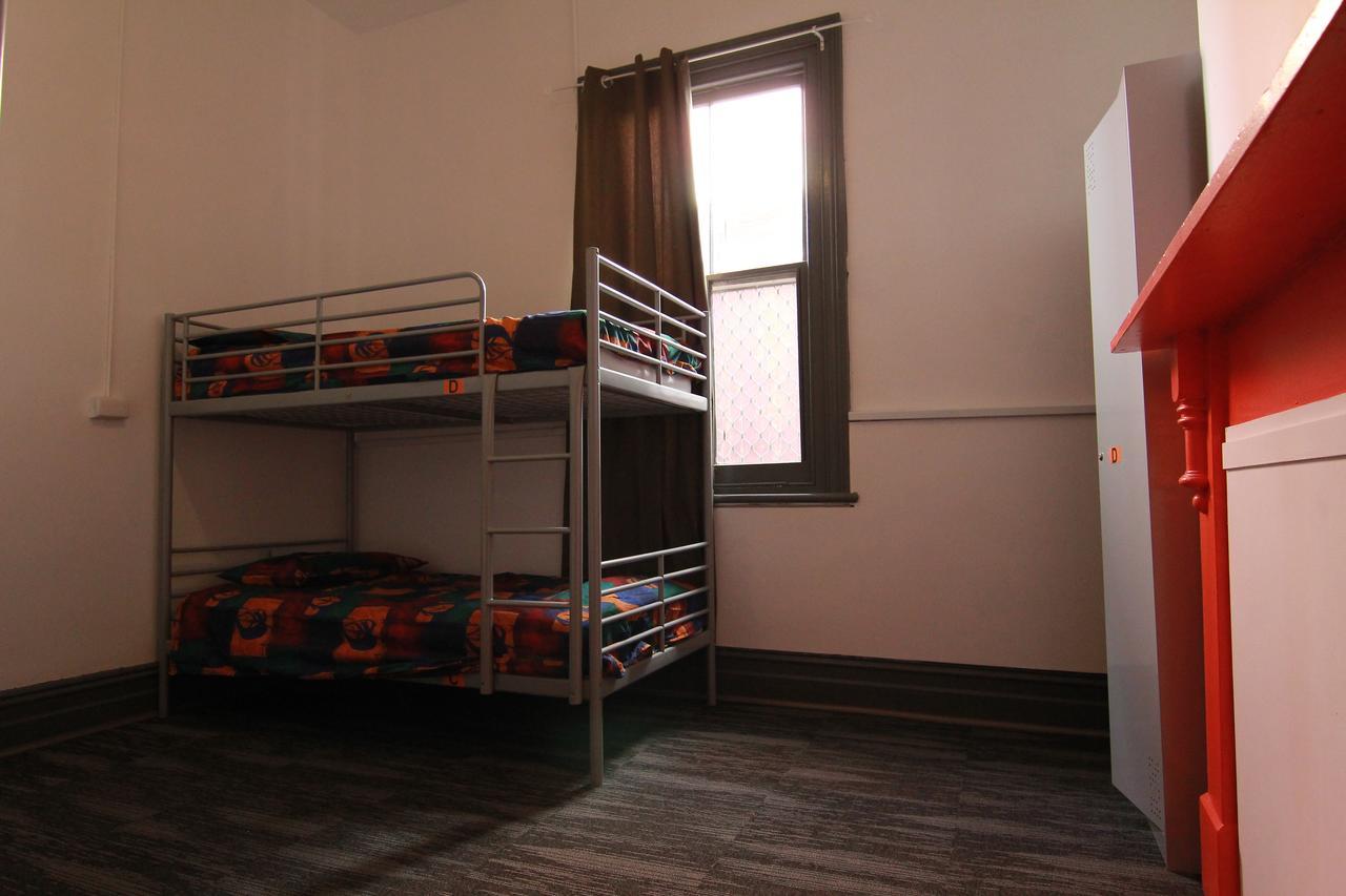 Haus Accommodation - Note - Valid Passport Required To Check-In Perth Exteriör bild